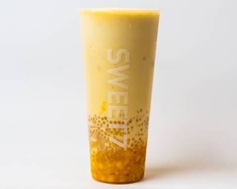 芒果西米露 / Mango Sago with Coconut Milk